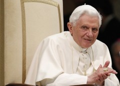 Il Papa lascia il pontificato, lo ha annunciato lui stesso